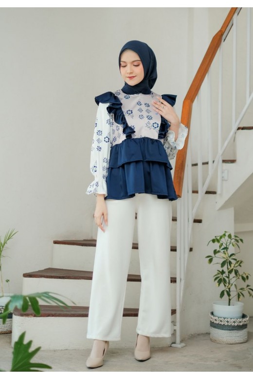 Clara Blouse